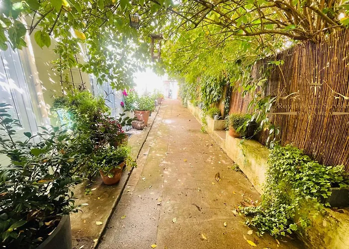 Апартаменты Le Croix Rousse Jacquard *