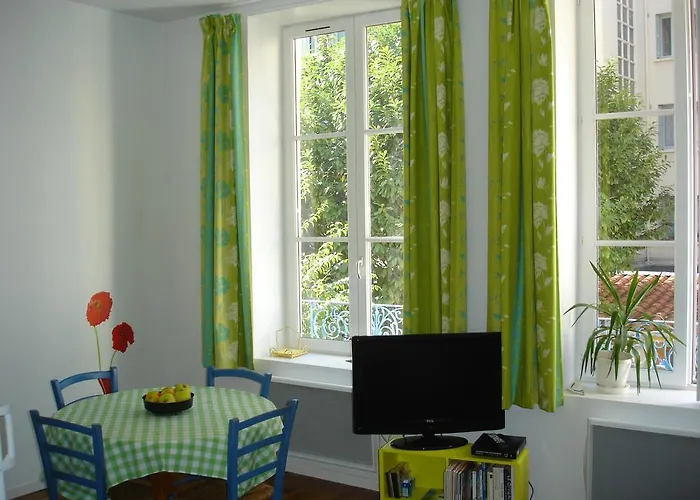 Le Croix Rousse Jacquard Апартаменты Лион