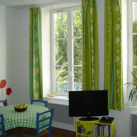 Le Croix Rousse Jacquard Apartment Lyon